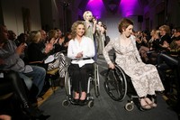 100412_E.daniely-modelky